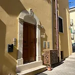 La Tule Guest house
