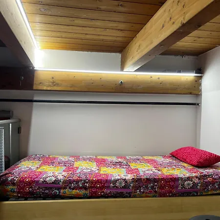 La Tule Popoli