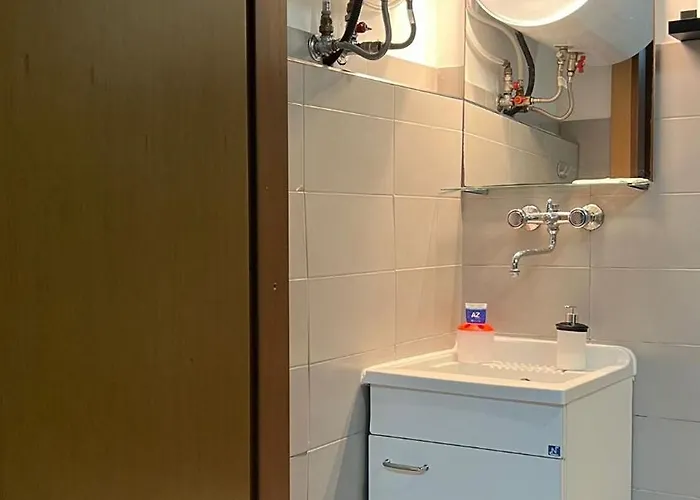 La Tule 3* Пополи